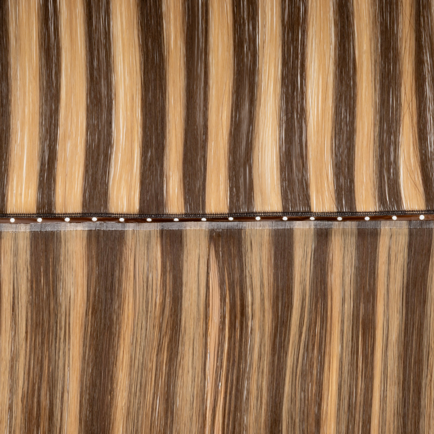 4/12 Duo Tone - No Sew Weft Extensions Straight