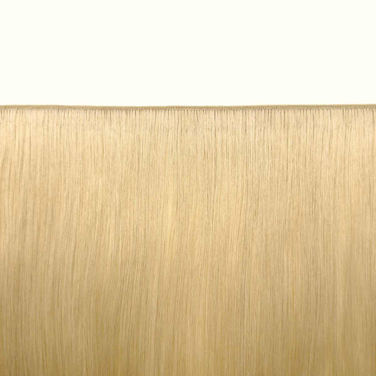22 Light Blonde - Slim Machine Weft